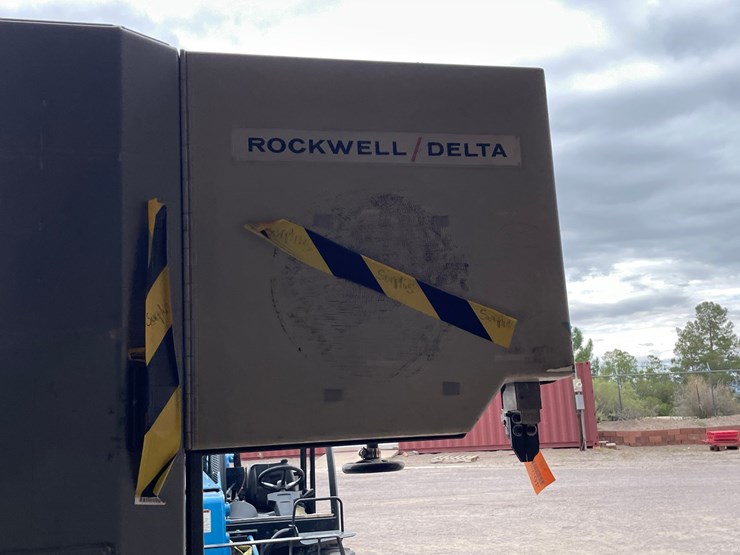 #4655-•-rockwell-delta-bandsaw-image-13