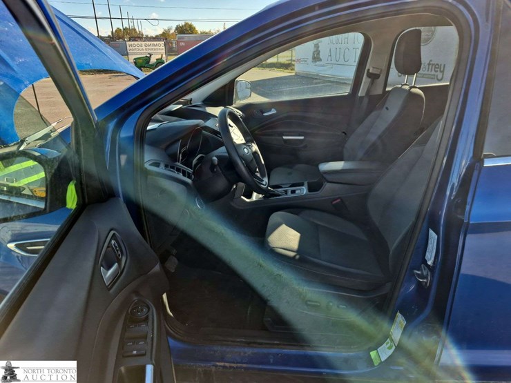 2018-ford-escape-image-9