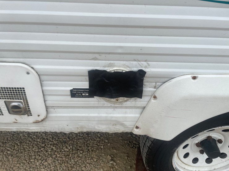 #1276-•-1998-jayco-eagle-304-camper-(has-mn-title)-image-40