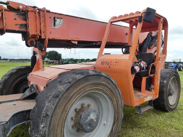jlg-10054-image-10