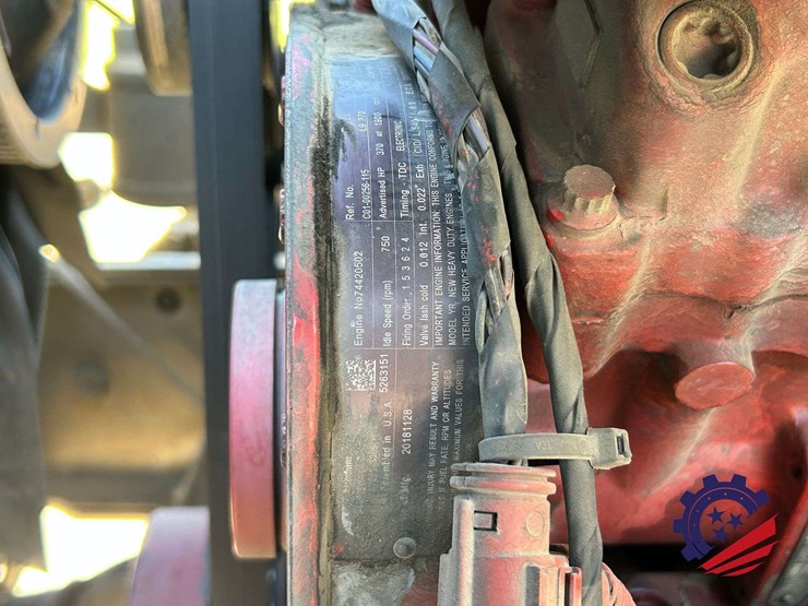 2019-freightliner-114sd-image-130