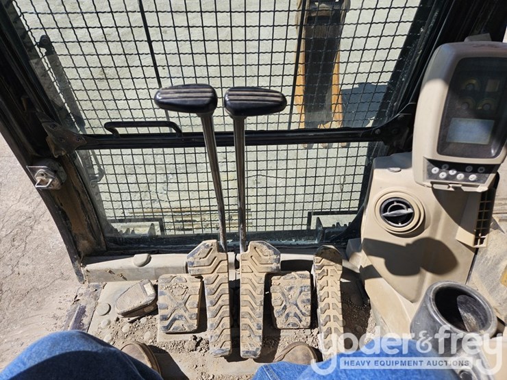 2006-caterpillar-315c-image-33