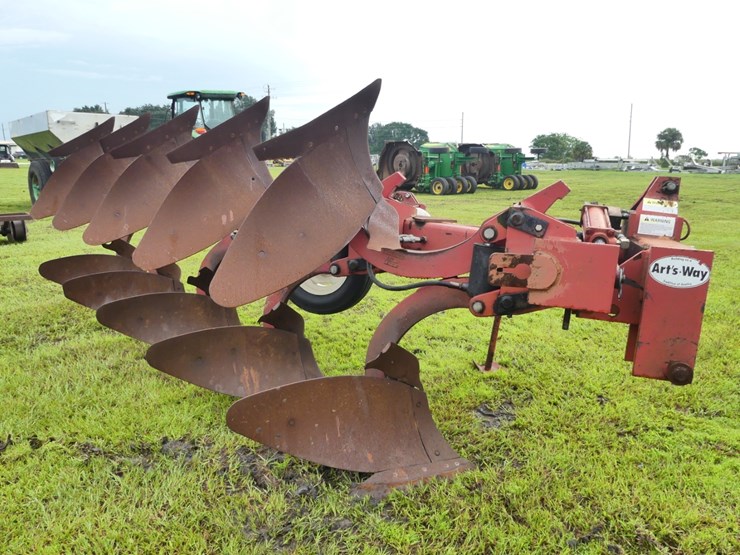 arts-way-turn-plow-image-1