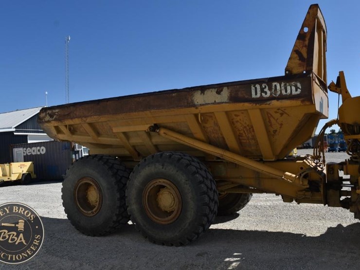 1994-caterpillar-d300d-image-22
