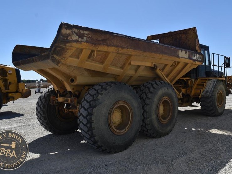 1994-caterpillar-d300d-image-21