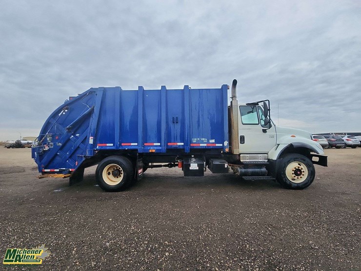 2007-international-workstar-7400-image-30