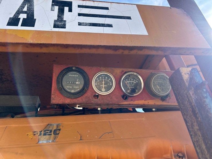 caterpillar-3208-image-23
