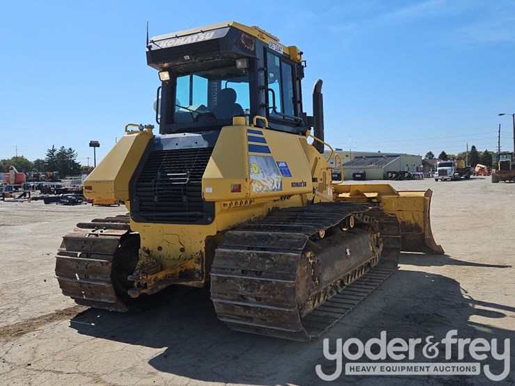 2015-komatsu-d61pxi-23-image-6