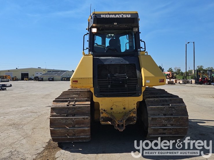 2015-komatsu-d61pxi-23-image-5