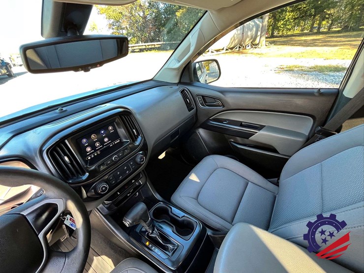 2021-chevrolet-colorado-image-66