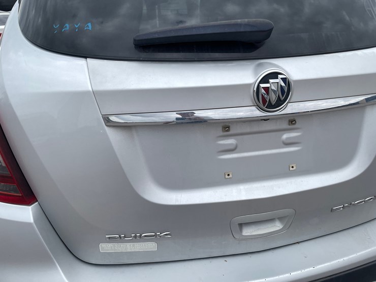 2017-buick-encore-image-17
