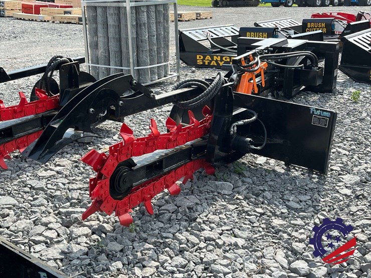 unused-2026-future-ft-d39-skid-steer-trencher-attachment-image-1