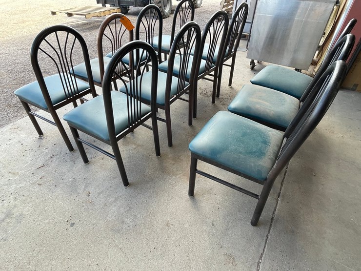 #4658-•-(11)-metal-restaurant-chairs-image-4