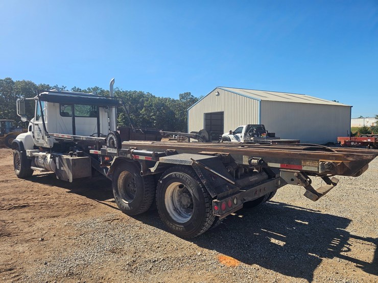 2007-mack-cl713-image-11