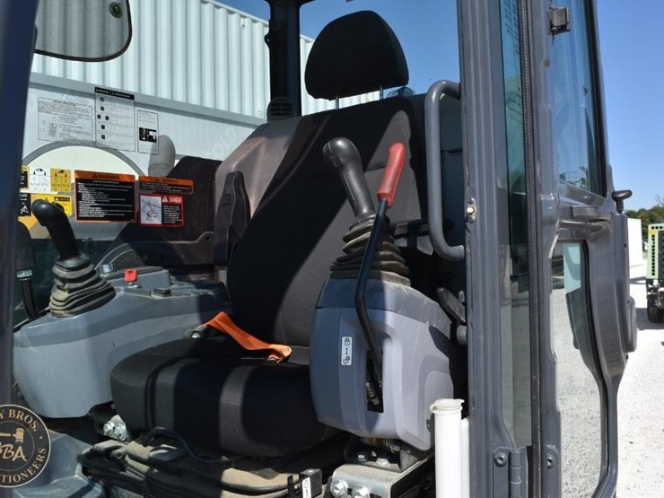 2023-deere-85-p-tier-image-62