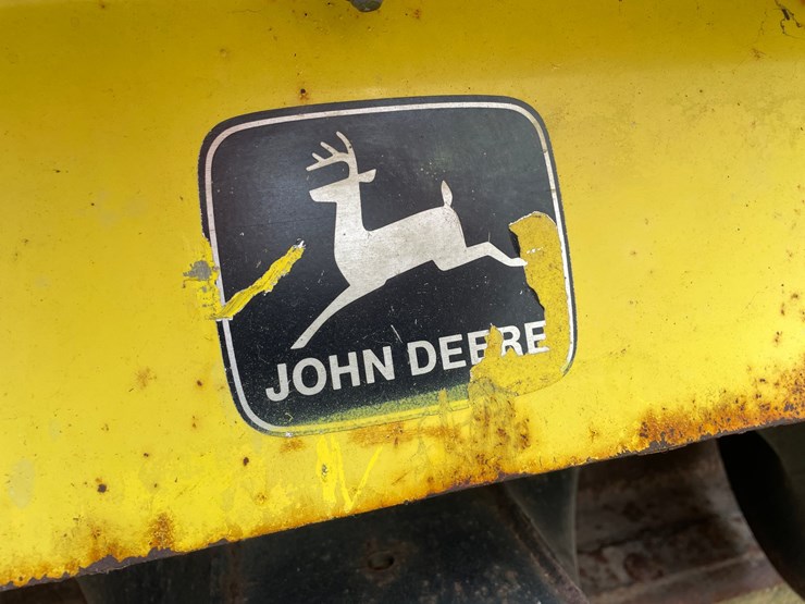 john-deere-140-image-38