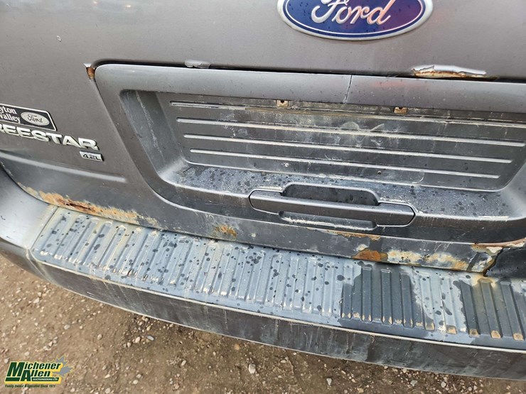 2006-ford-freestar-image-12