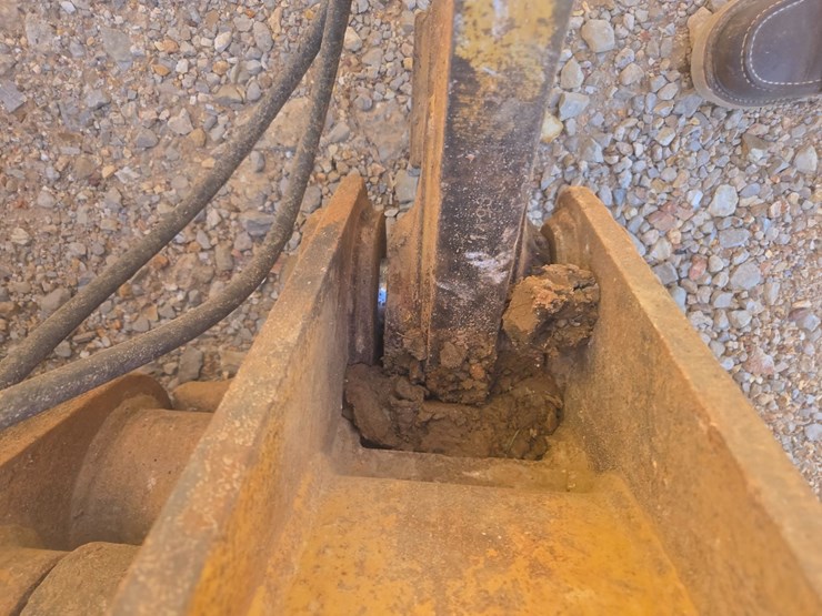 2006-caterpillar-963c-image-85