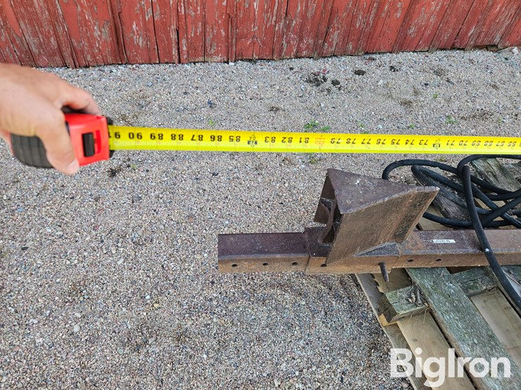 hydraulic-log-splitter-image-11