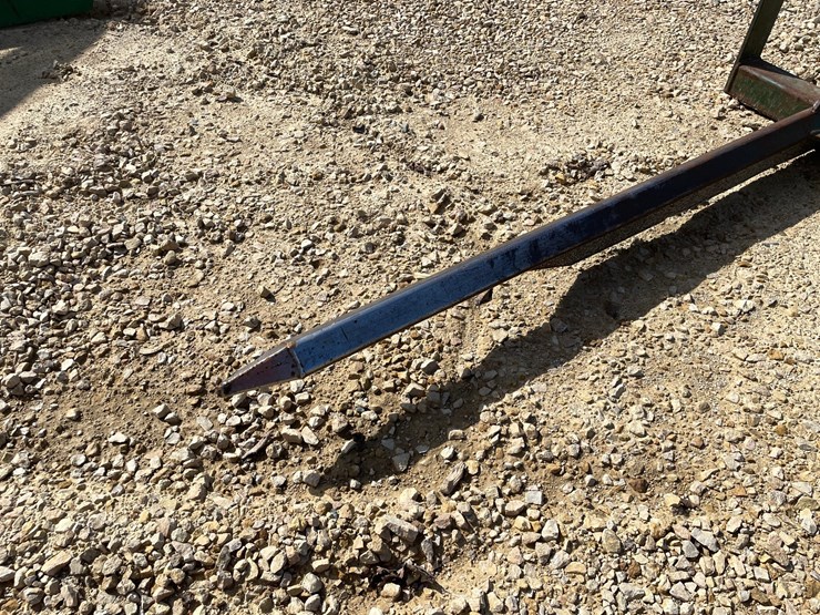 #3011-•-bale-spear-attachment-image-7