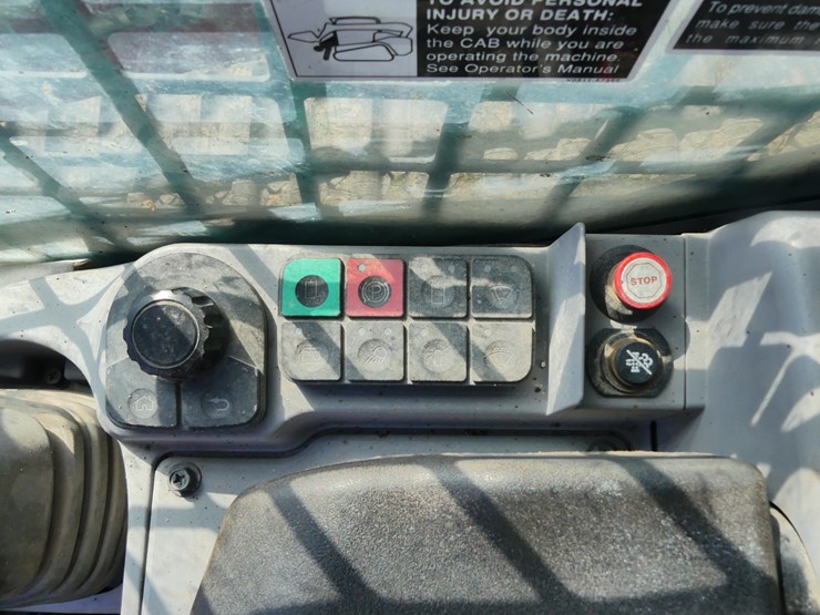 kubota-svl75-3-image-17