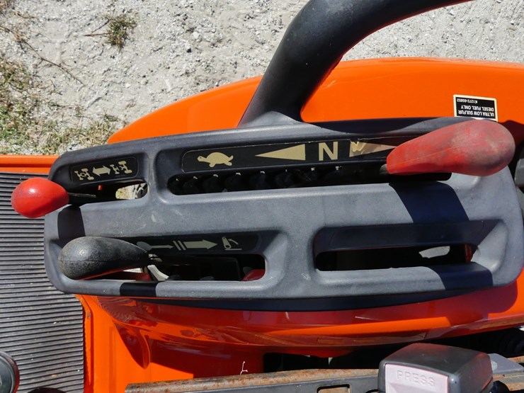 kubota-bx1870-image-10