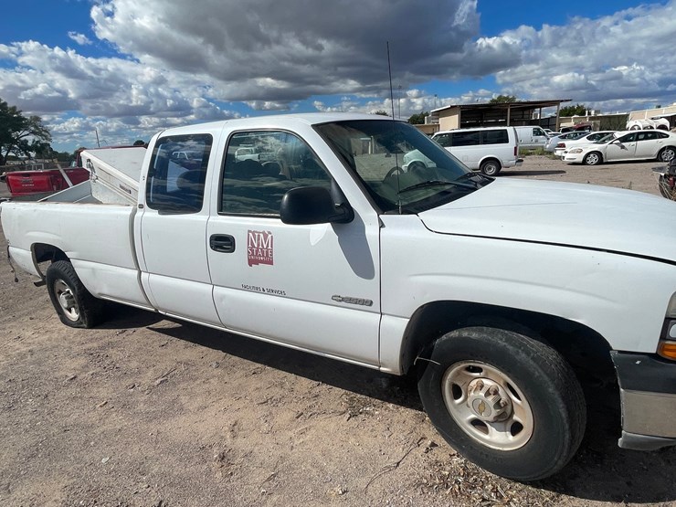1999-chevrolet-silverado-2500-image-24