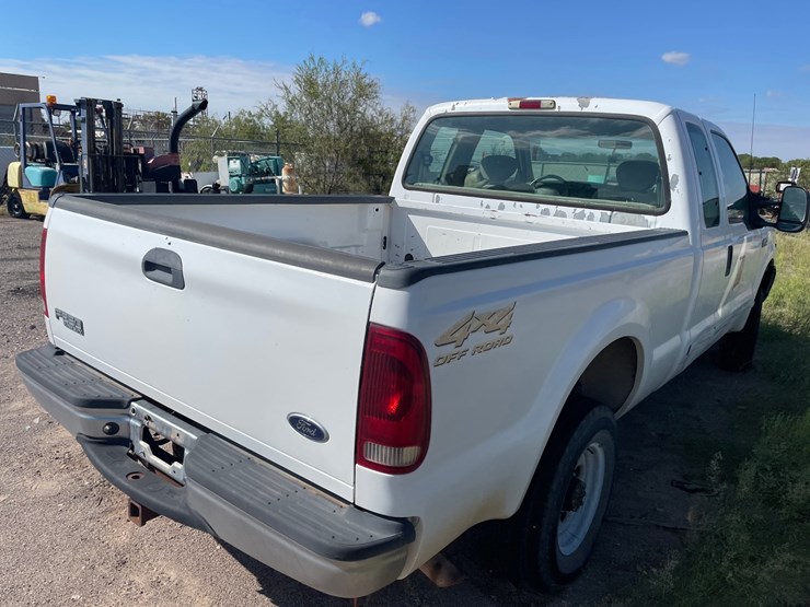2001-ford-f250-image-14