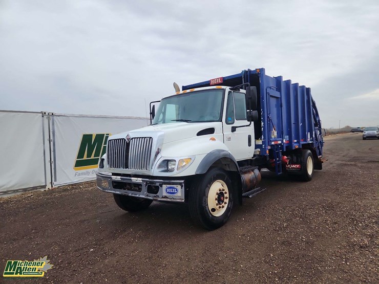 2007-international-workstar-7400-image-1