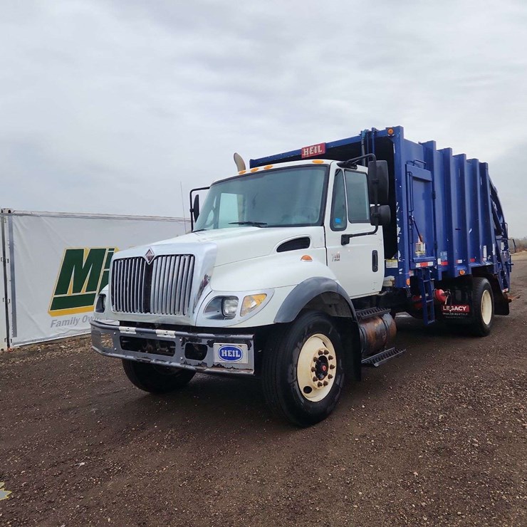 2007 INTERNATIONAL WORKSTAR 7400