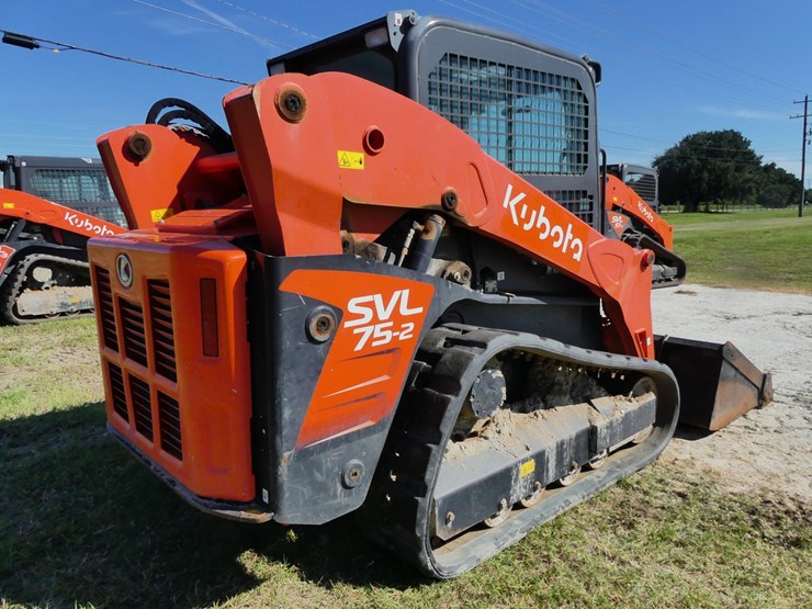 kubota-svl75-2-image-4