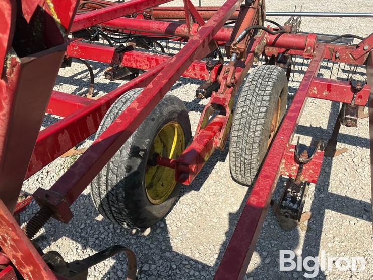case-ih-4800-image-20
