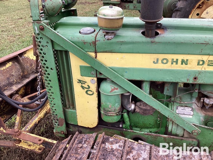 1958-john-deere-420-image-10