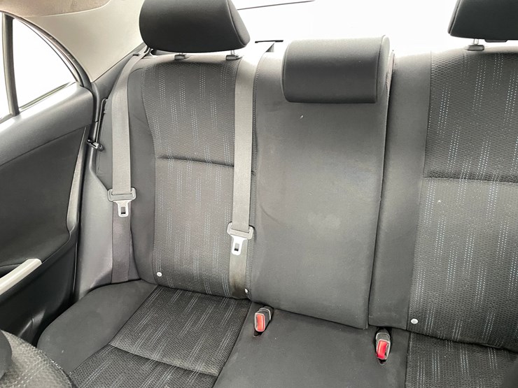 #2765-•-2011-toyota-corolla-(title-in-delay)-image-54