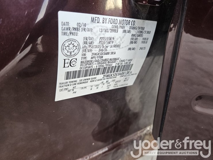 2010-ford-flex-image-45