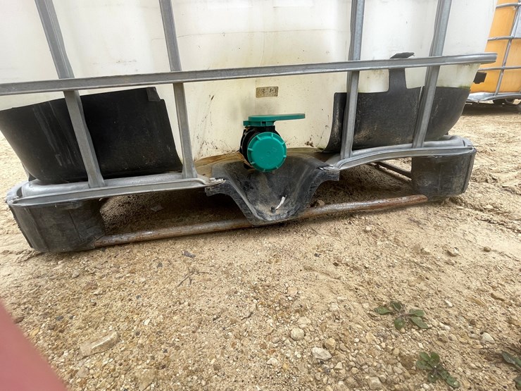 #3037-•-caged-poly-water-totes-image-6
