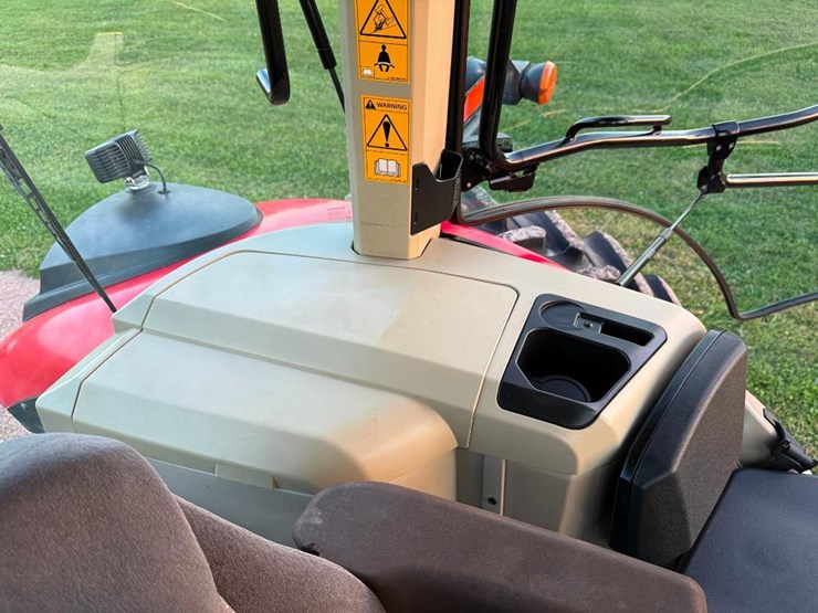 massey-ferguson-8670-image-60