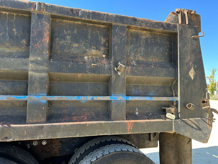 1989-mack-r688st-image-17