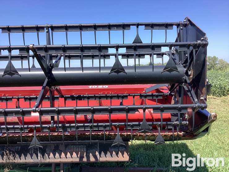 2005-case-ih-1020-image-16