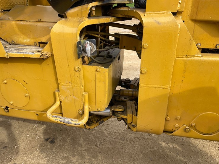deere-440b-image-24