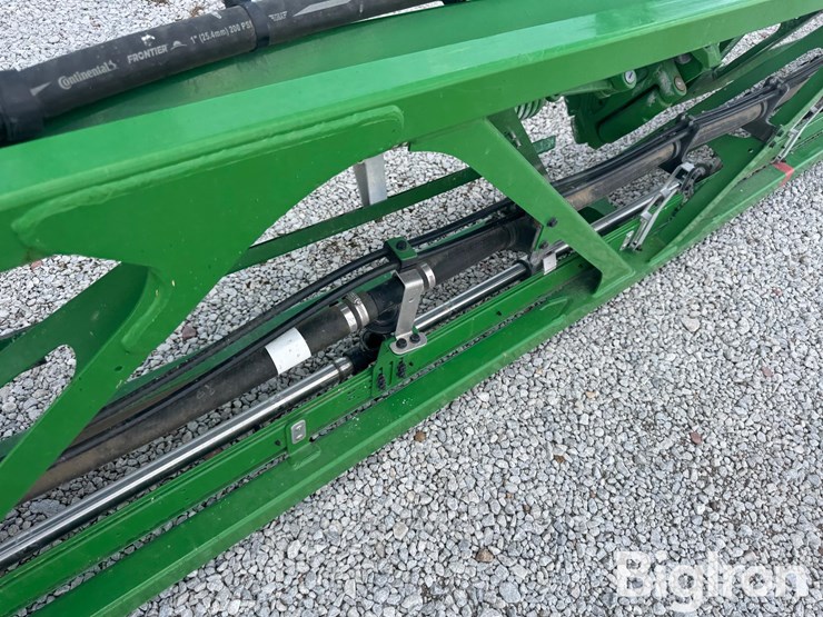 2020-john-deere-r4038-image-20