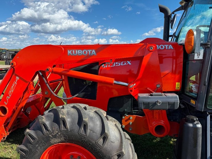 kubota-m135gx-image-20
