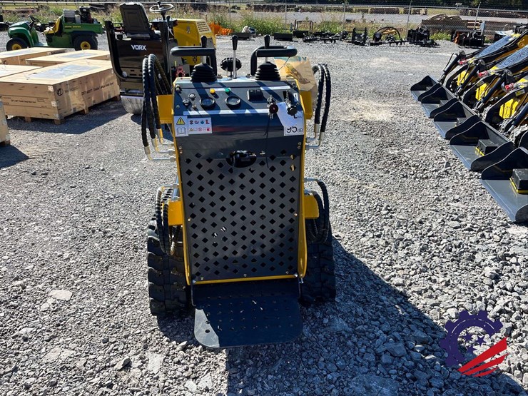 skid-steer-loader360-vorx-2026-nl360-unused-mini-skid-steer-image-4