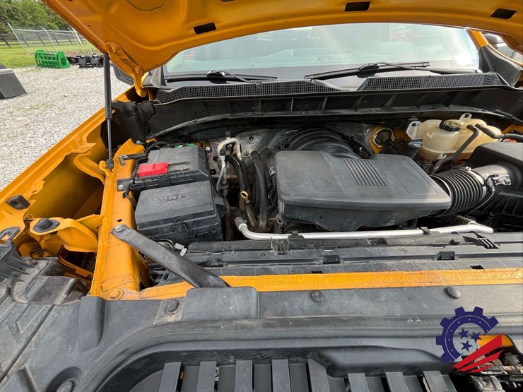 2019-chevrolet-silverado-1500-image-36