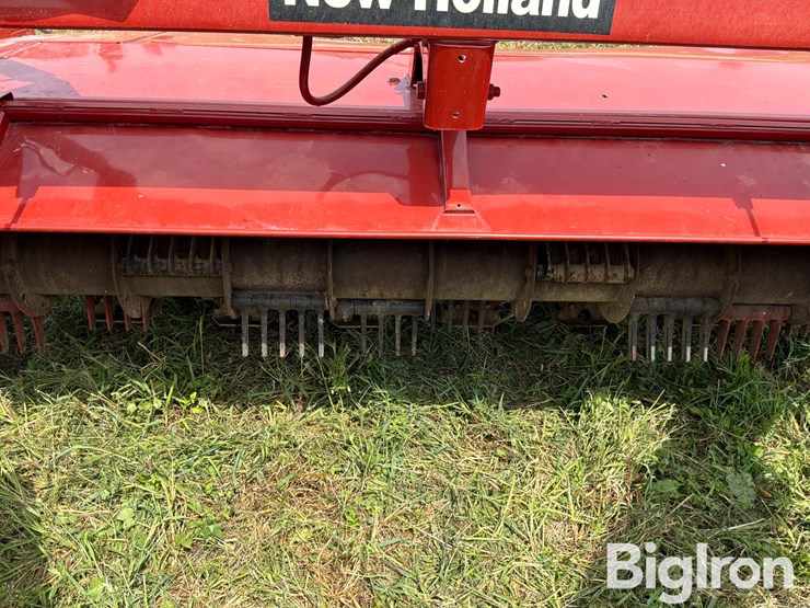 2006-new-holland-1412-image-13