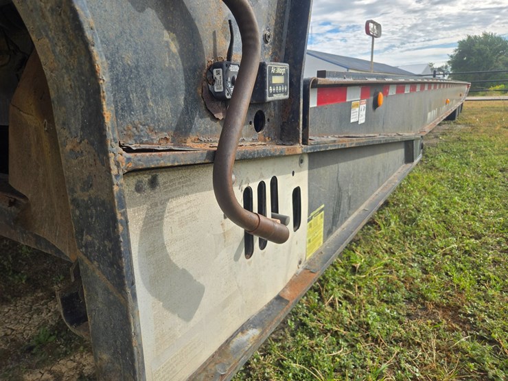2010-landoll-440-image-30