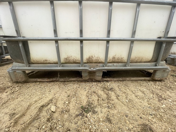 #3038-•-caged-poly-water-totes-image-11