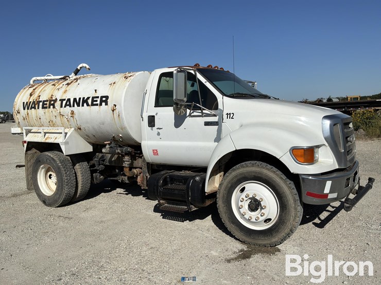 2007-ford-f750-image-3