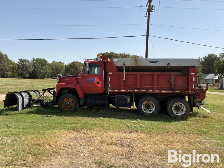 1995-ford-lnt8000-image-8
