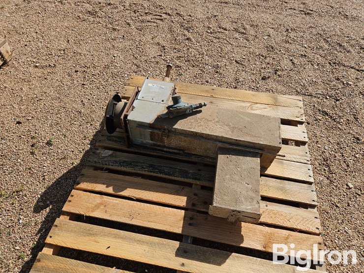 propane-livestock-tank-heater-image-3